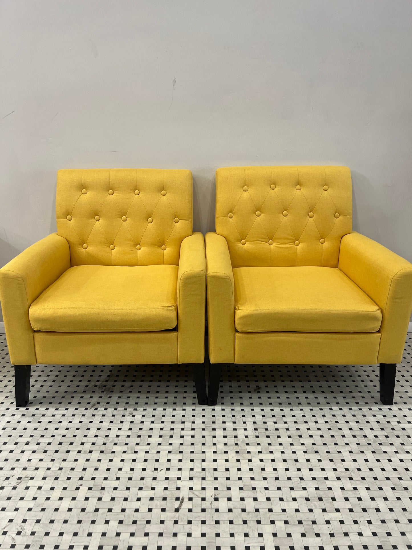 Accent chair pair